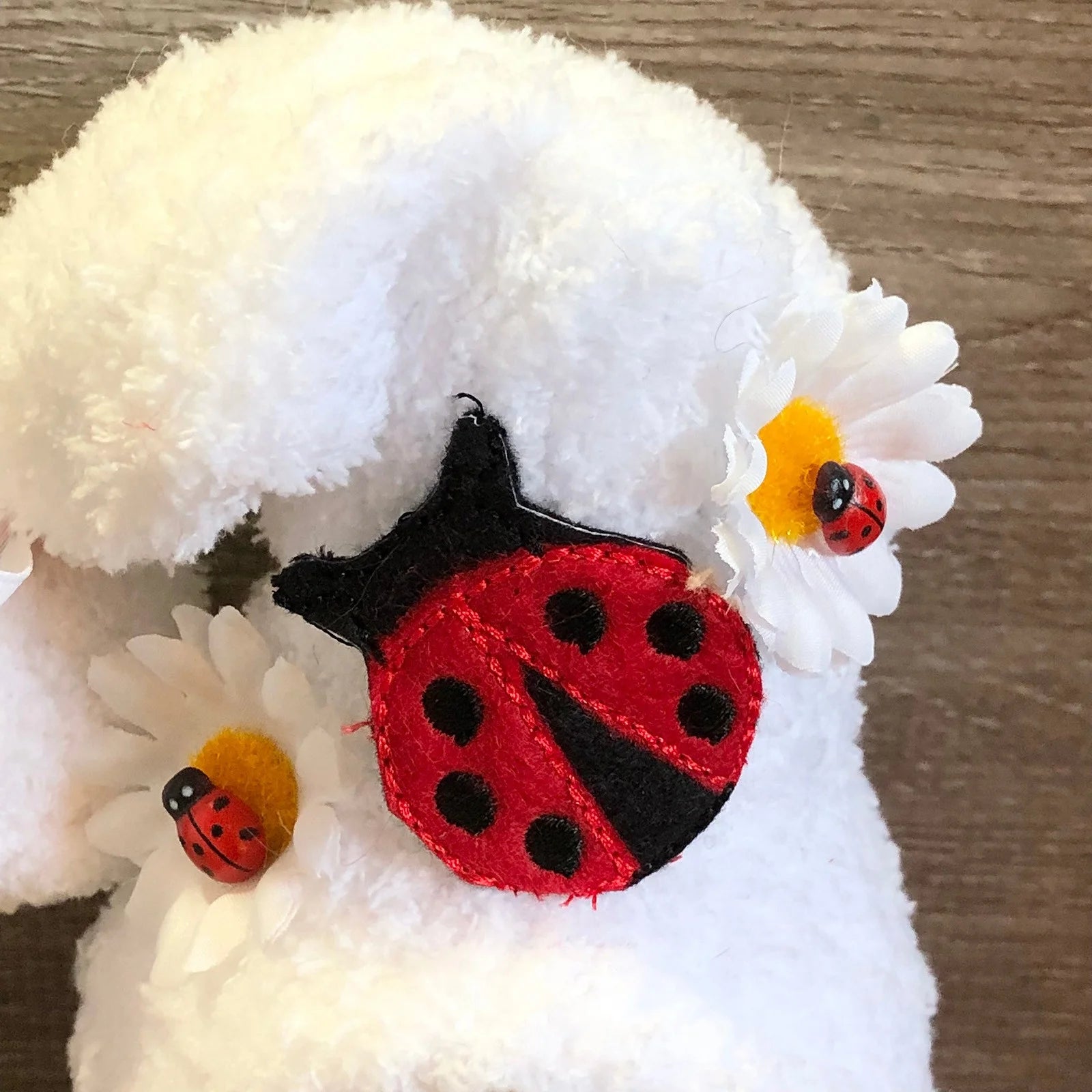 Ladybugs Daisy Gnome Holiday Doll Home Decor M126