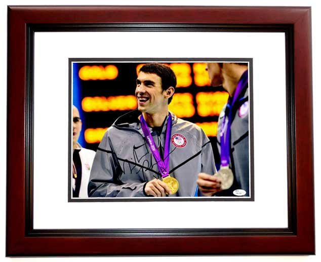 Michael Phelps Signed 11 x 14 in. Photo W551