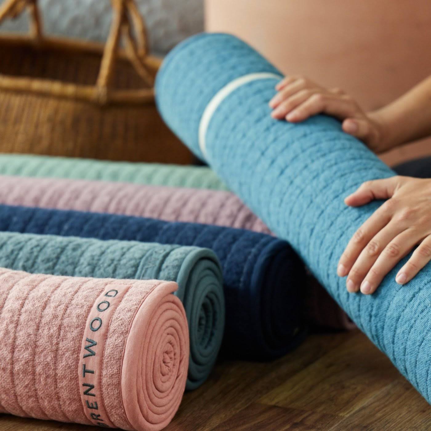 Pink Rose Water Non-Slip Hot Yoga Mat V497