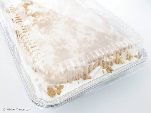 Disposable Aluminum 13 x 9 x 2 Cake Pan with Clear Plastic Lid K456676
