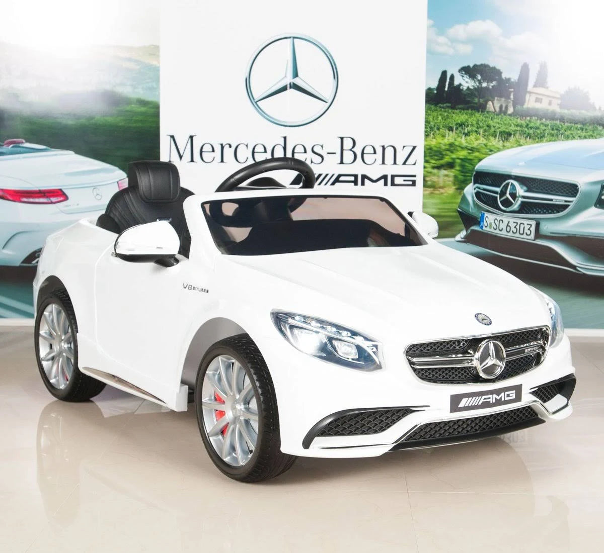 White Ride on Car with Remote Control Y81704
