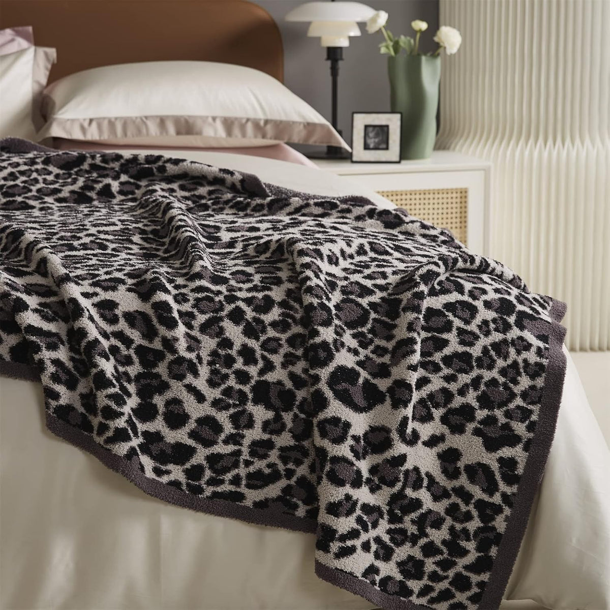 Leopard Cable Knitted Throw Blanket M4567