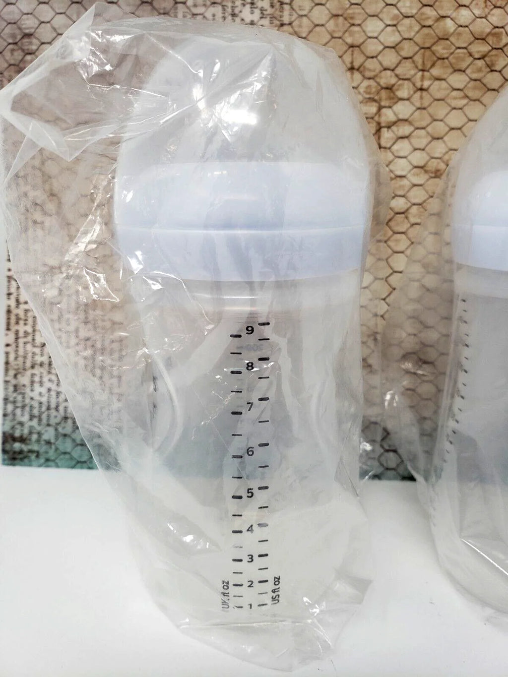 2 Pack Plastic Natural Baby Bottles Anti-colic 9oz S620