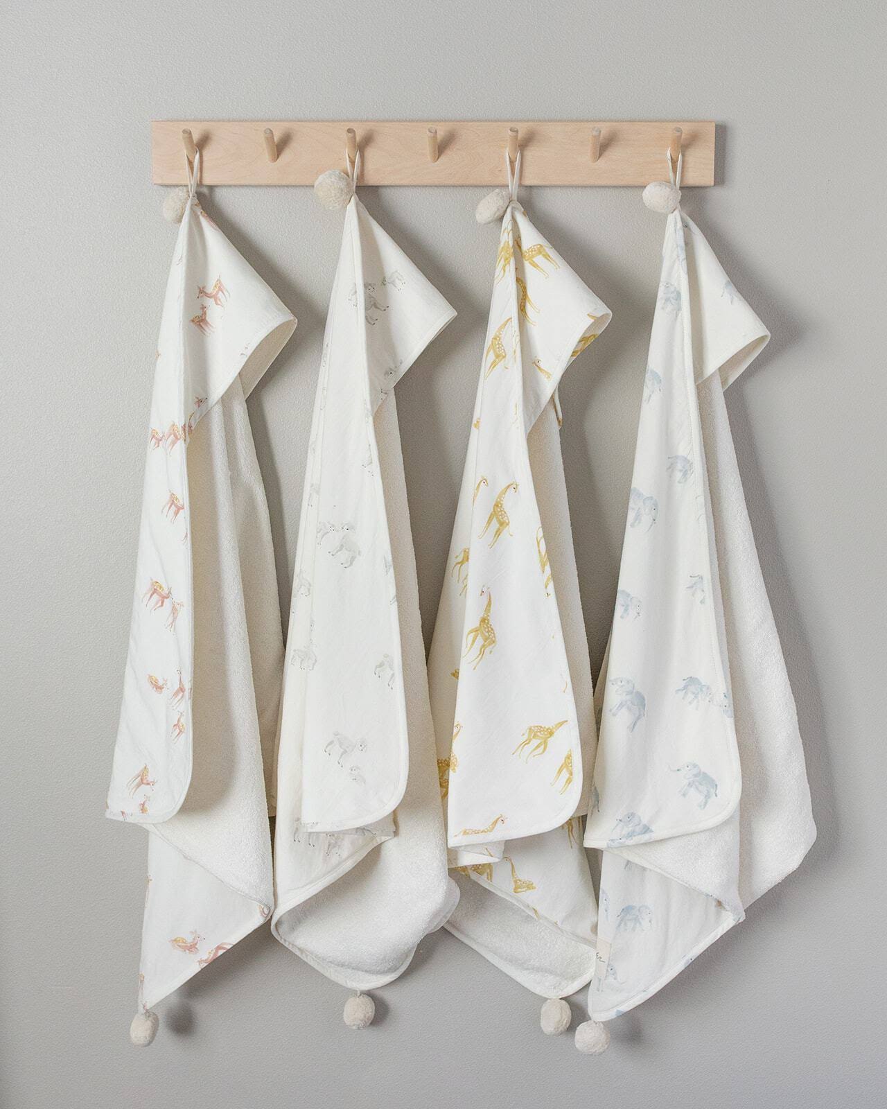 Hooded Towel A723