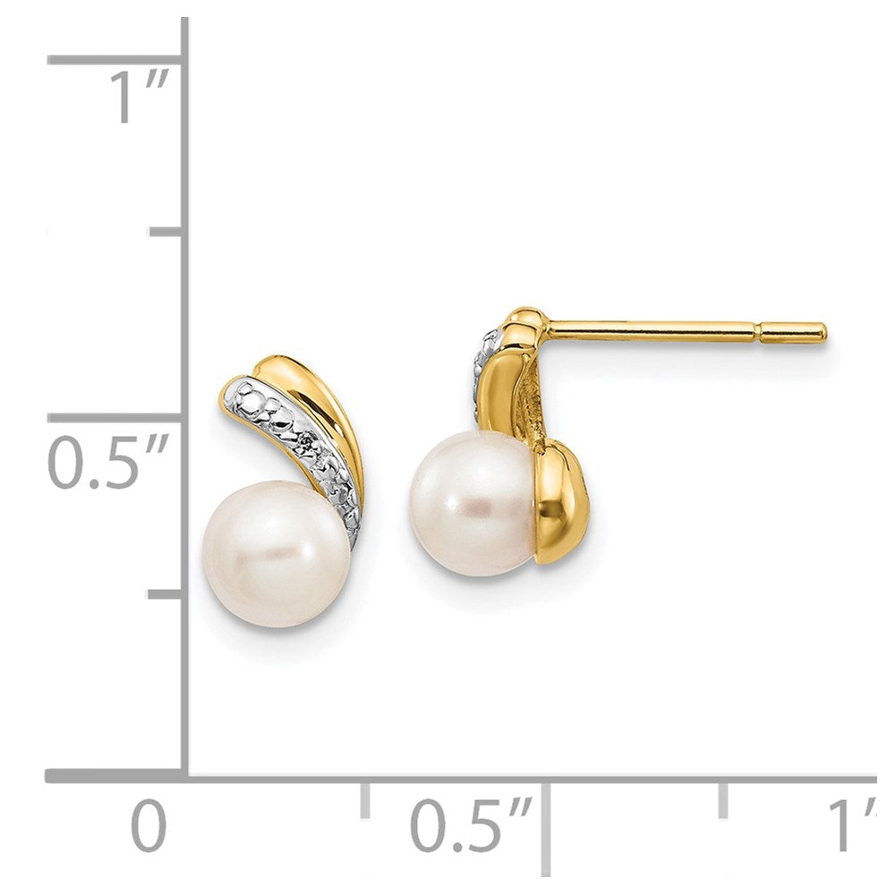 14k White Round Pearl Diamond Post Earrings W91451