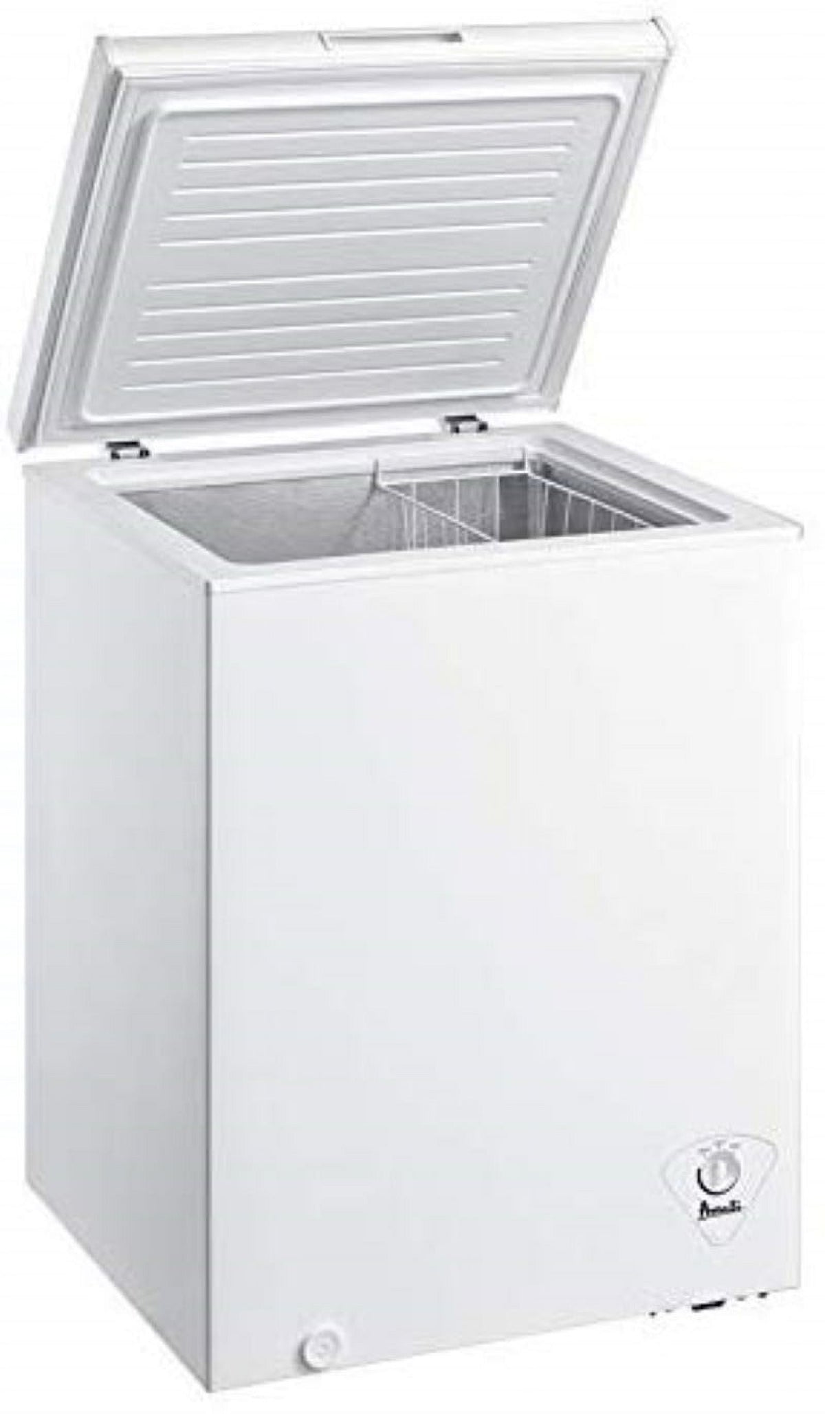 5 Cu. Ft Freestanding Chest Freezer, White B9611