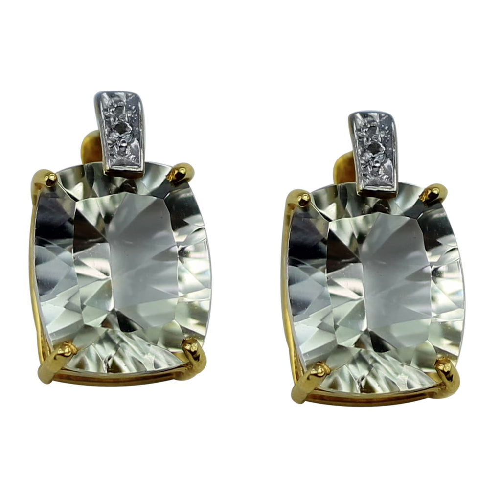 18K Yellow Gold Stud Earrings A911