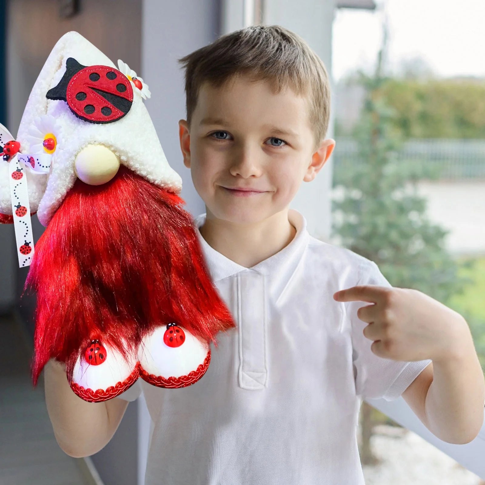 Ladybugs Daisy Gnome Holiday Doll Home Decor M126