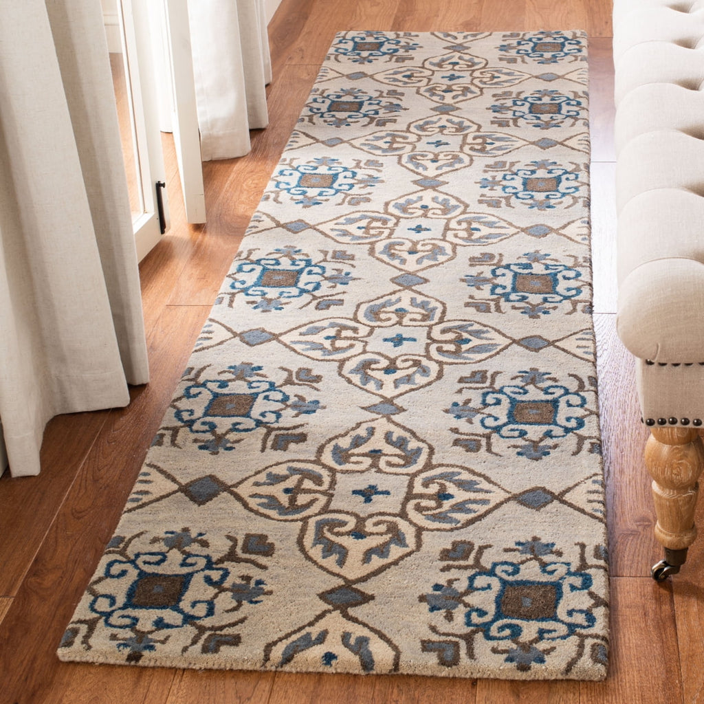 Beige Floral Area Rug, 2' x 3' V80990